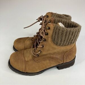 Call It Spring Lace Up Lined Boots Size 7